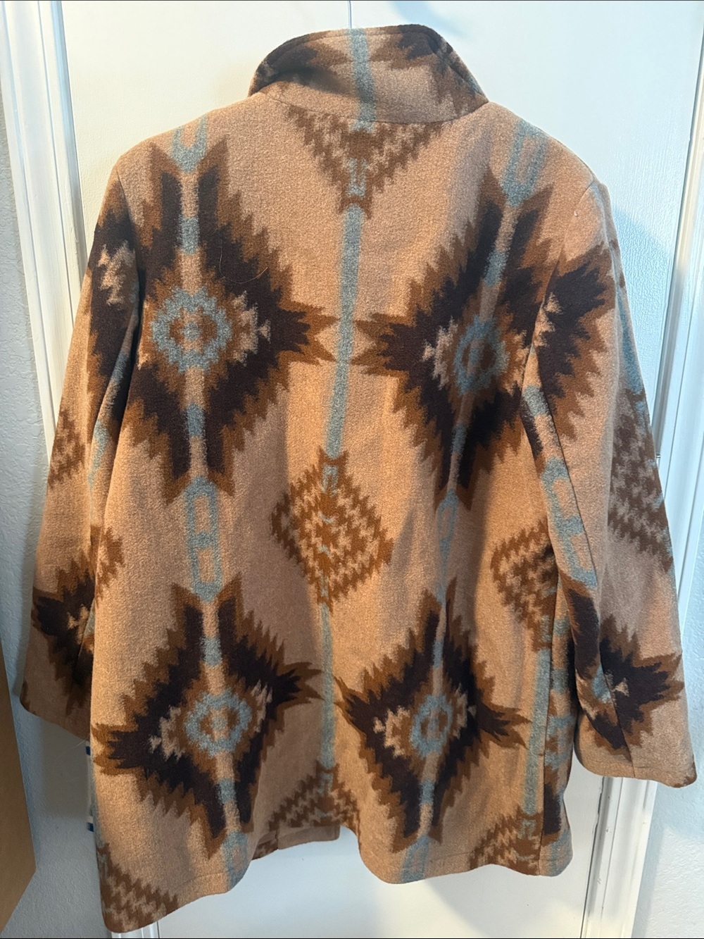 Brand New Pendleton Tan, Brown & Light Blue Aztec Wool Zip Jacket - Picture 7 of 7